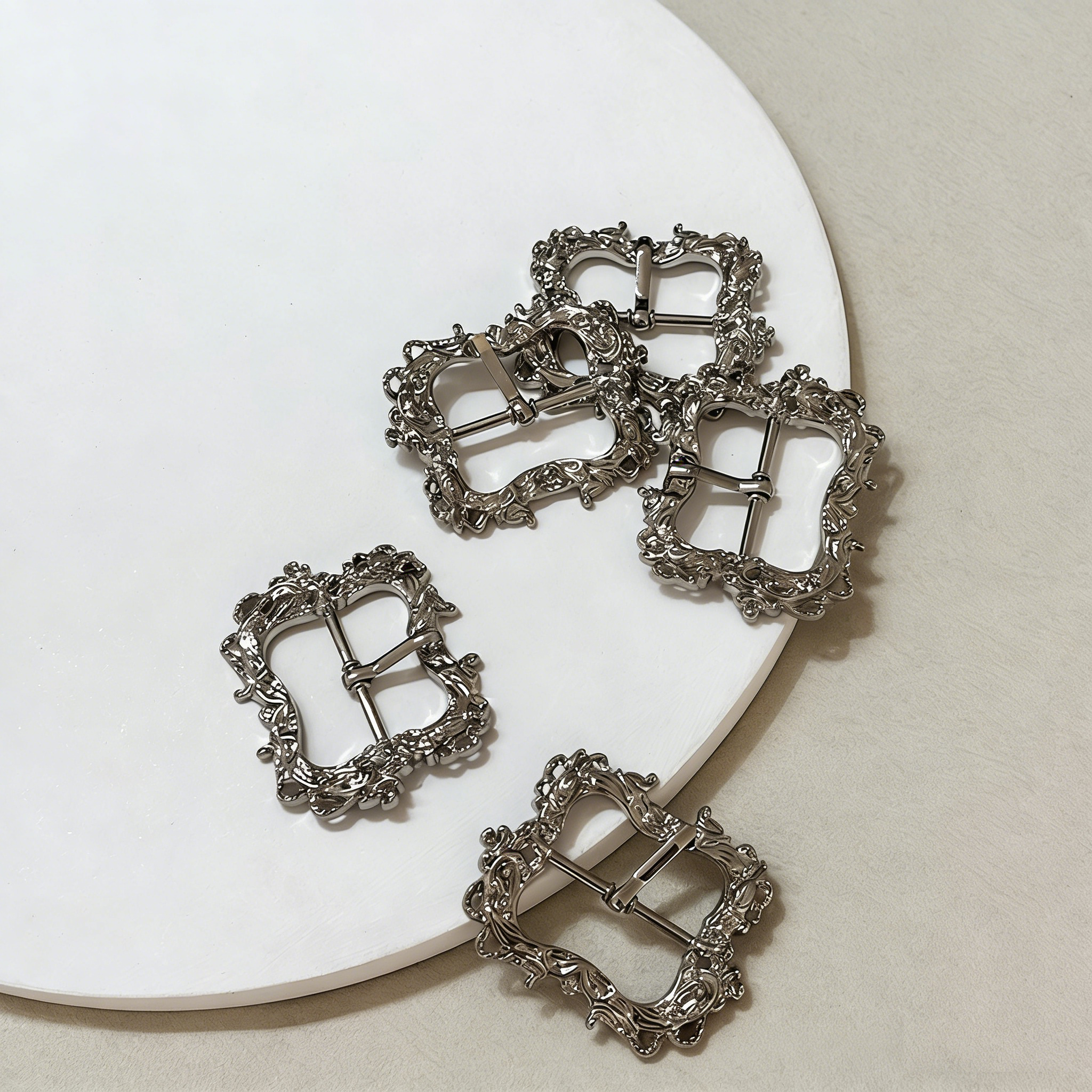 Retro Ornate Carved Metal Belt Buckles | Vintage-Style Decorative Buckles for Artisanal Wear & Retro Outfits ARCC1016