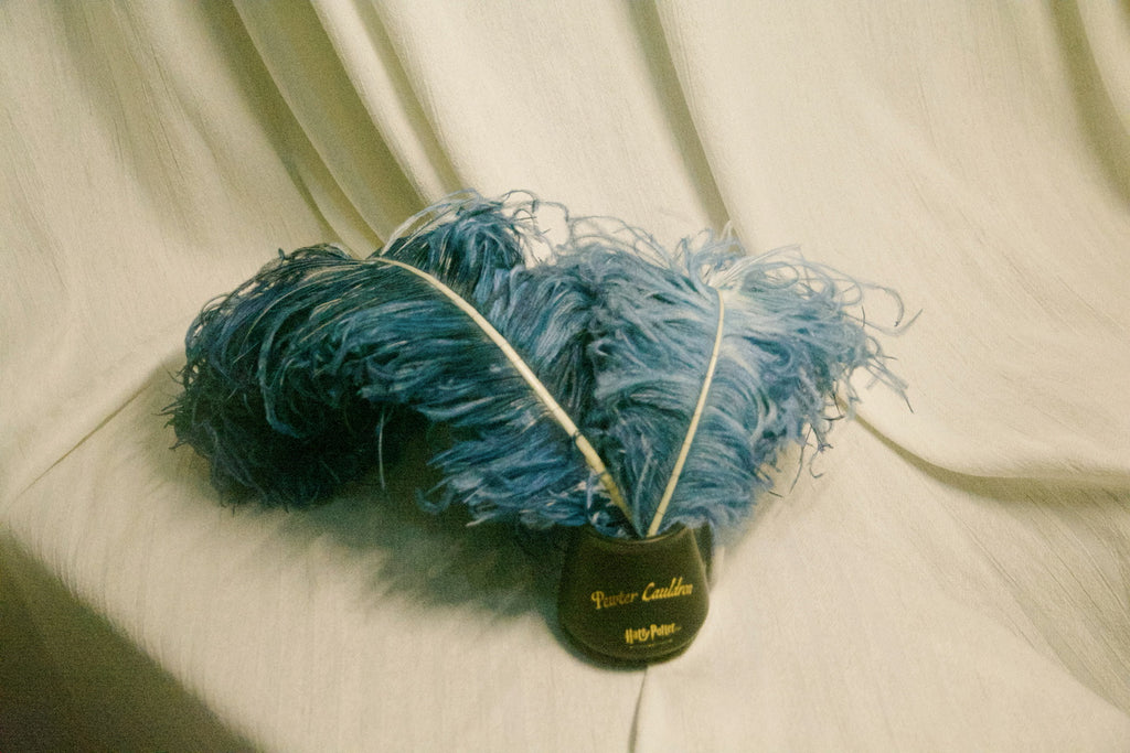 Multi-Use Victorian Edwardian Style Taffeta Ribbon | Faux Ostrich Feather & Retro Buckle Trim Straw Hat ARHA1035