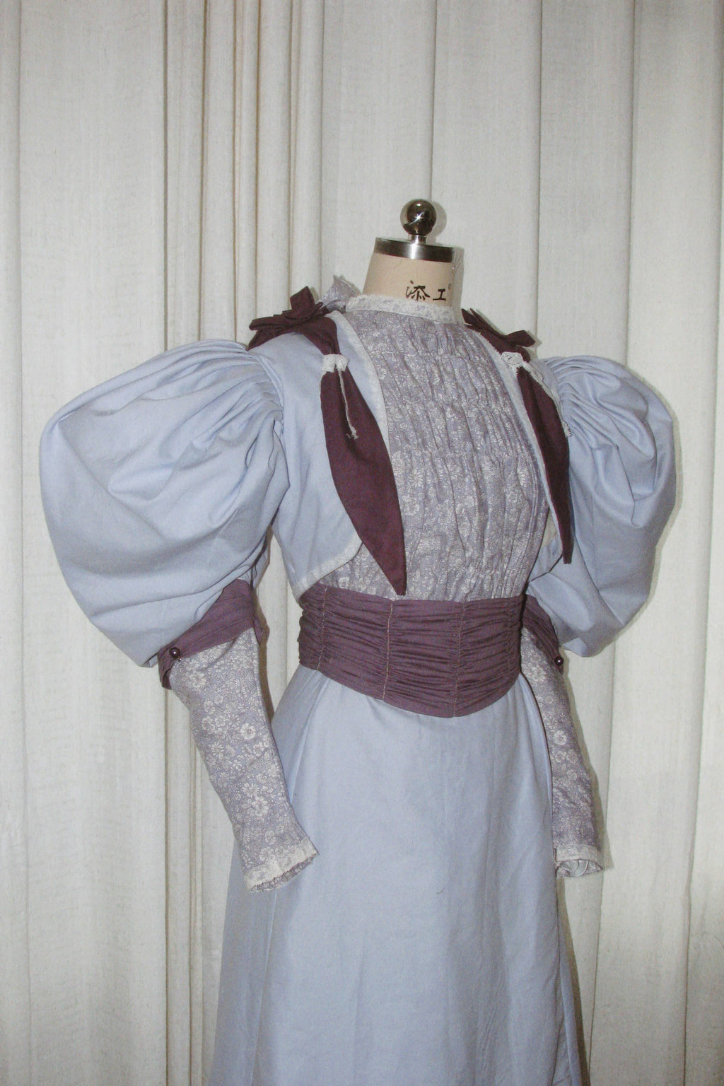 1890s Victorian Day Dress with short jacket -  ARCL1003