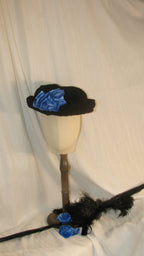 1890 Black & Blue Feathered Hat with Satin Rose Accents - Dramatic Statement Headwear for Parties & Formal Events ARHA1018