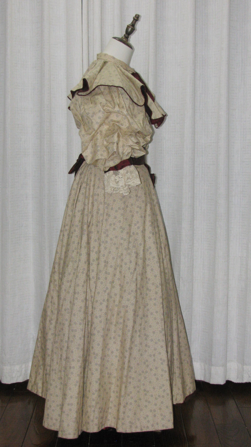 1890s Light Beige Floral Day|Evening Dress with Square Neck & Puff Sleeves - ARCL1008