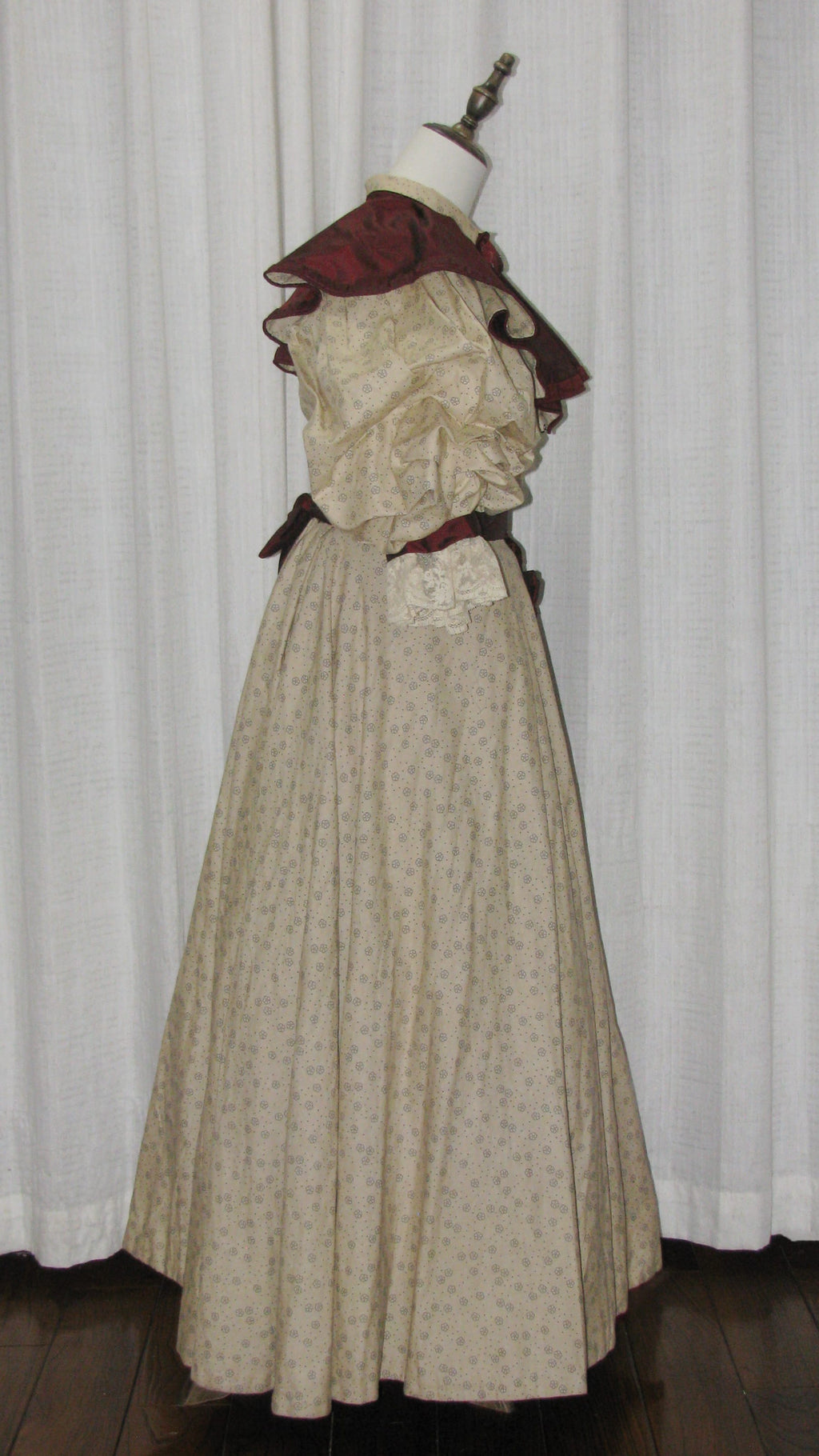 1890s Light Beige Floral Day|Evening Dress with Square Neck & Puff Sleeves - ARCL1008