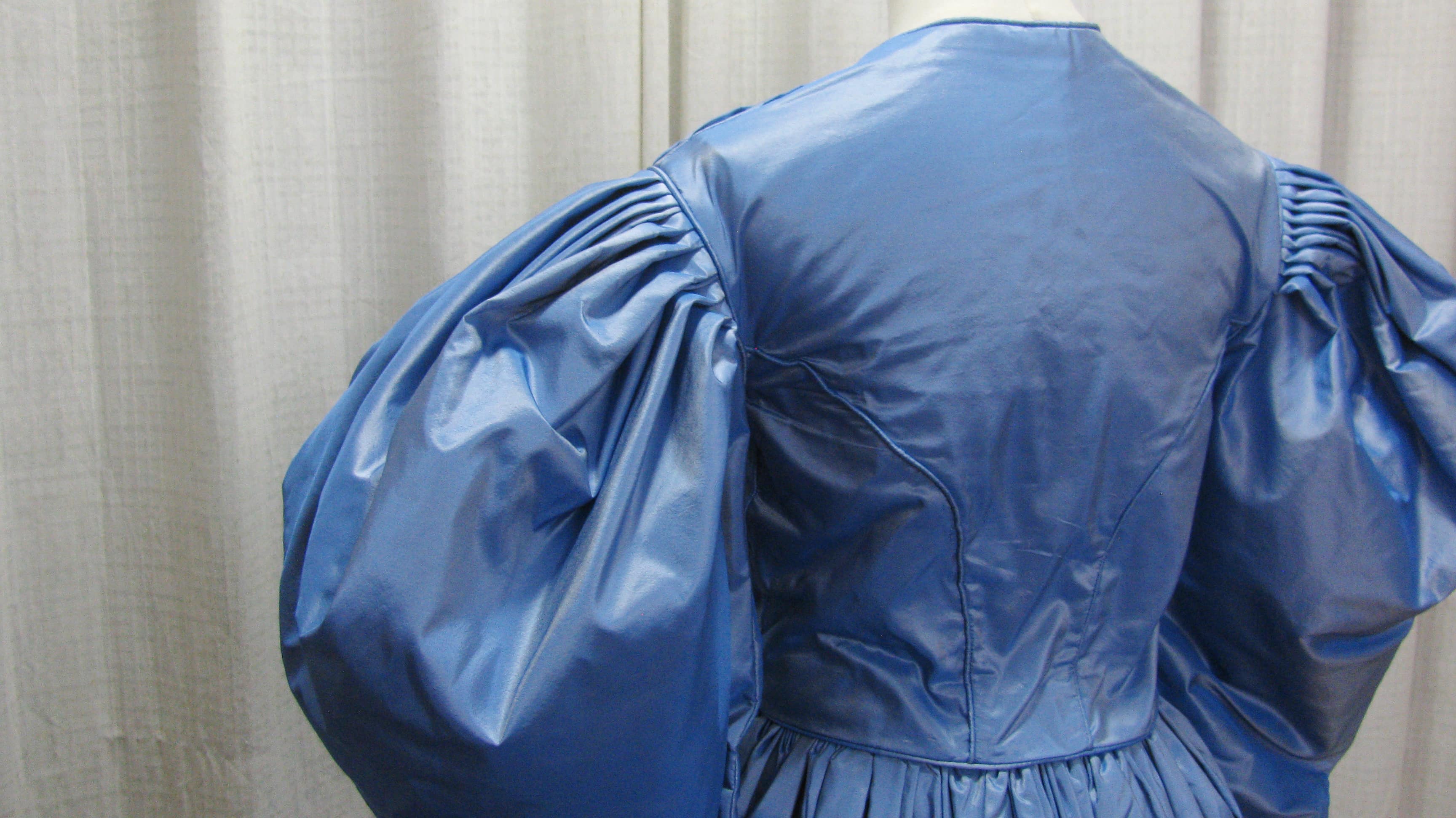 1830s Romantic Blue & White Day Dress with Bows & Lace - ARCL1005