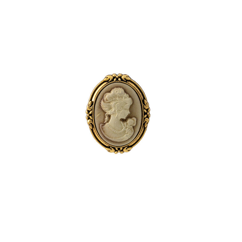 Victorian-Style Cameo Brooches | Vintage Portrait Relief Pins with Ornate Gold Frames ARCC1015