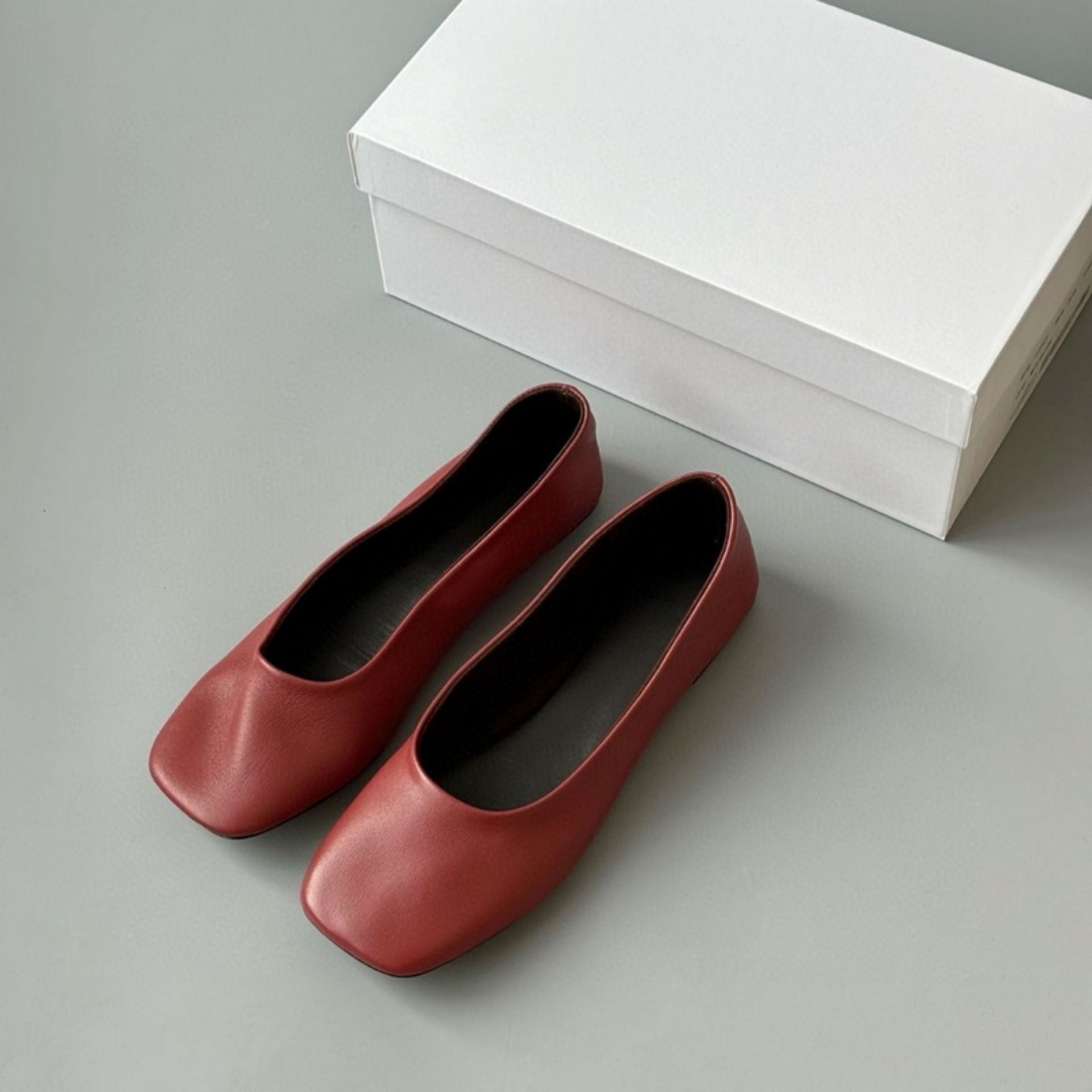 1830s Romantic period Square-Toe Flat Leather Shoes -ARHS1001